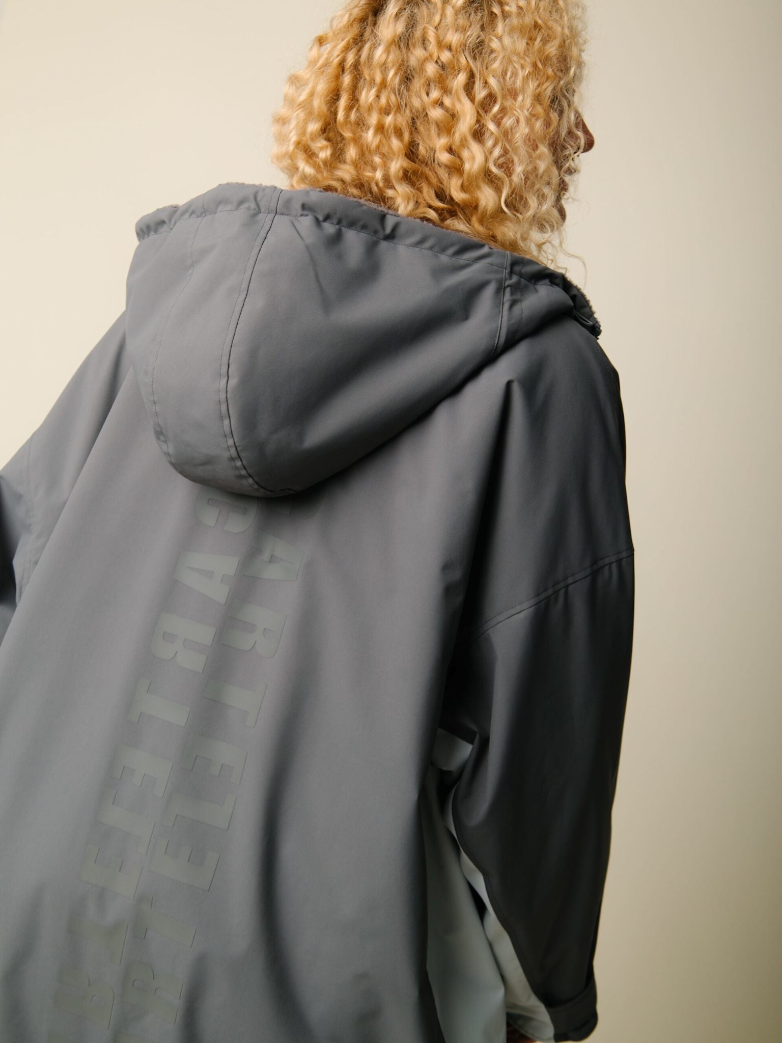 Nordic Fleece Changing Robe - Charcoal