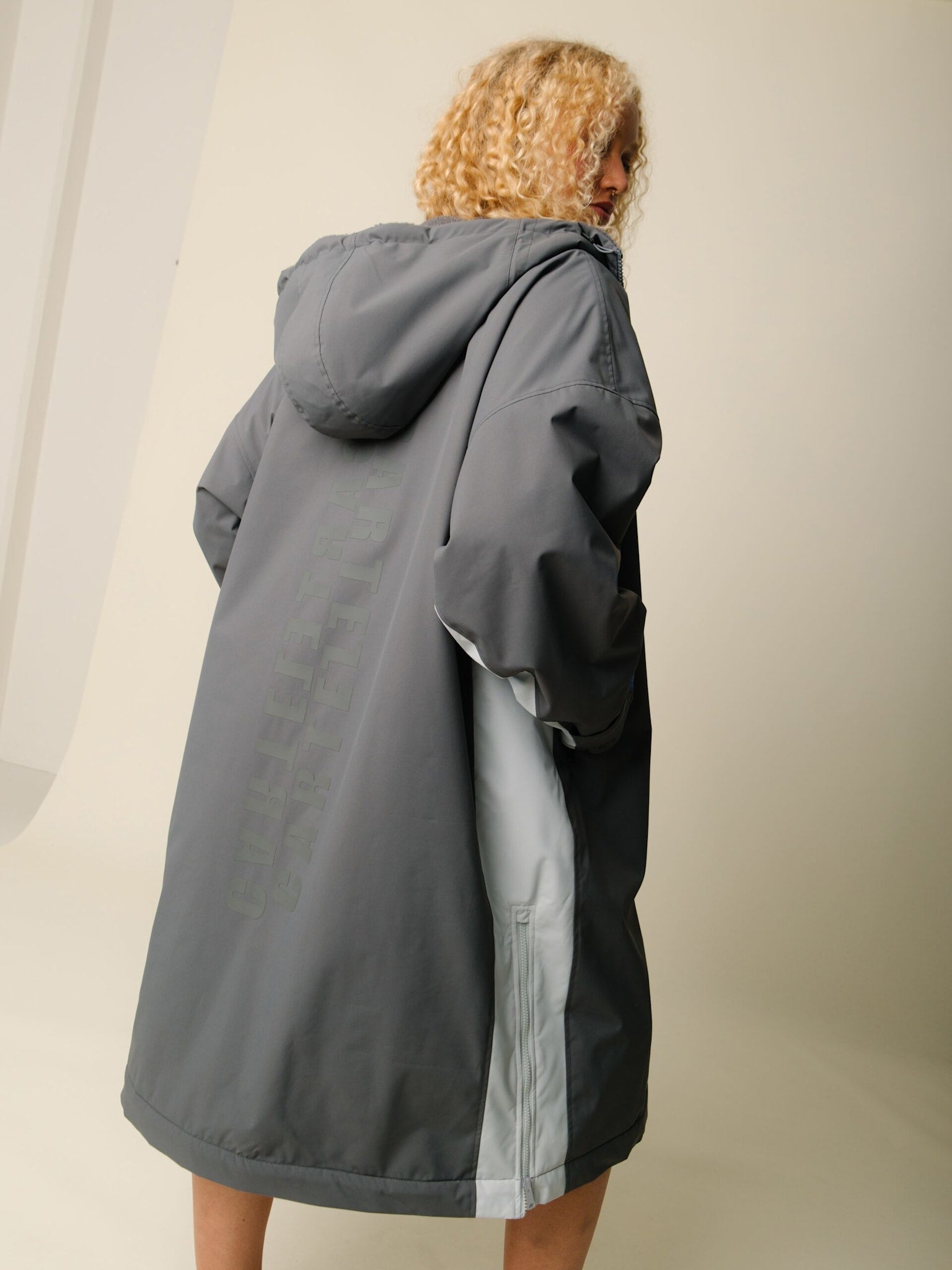 Nordic Fleece Changing Robe - Charcoal