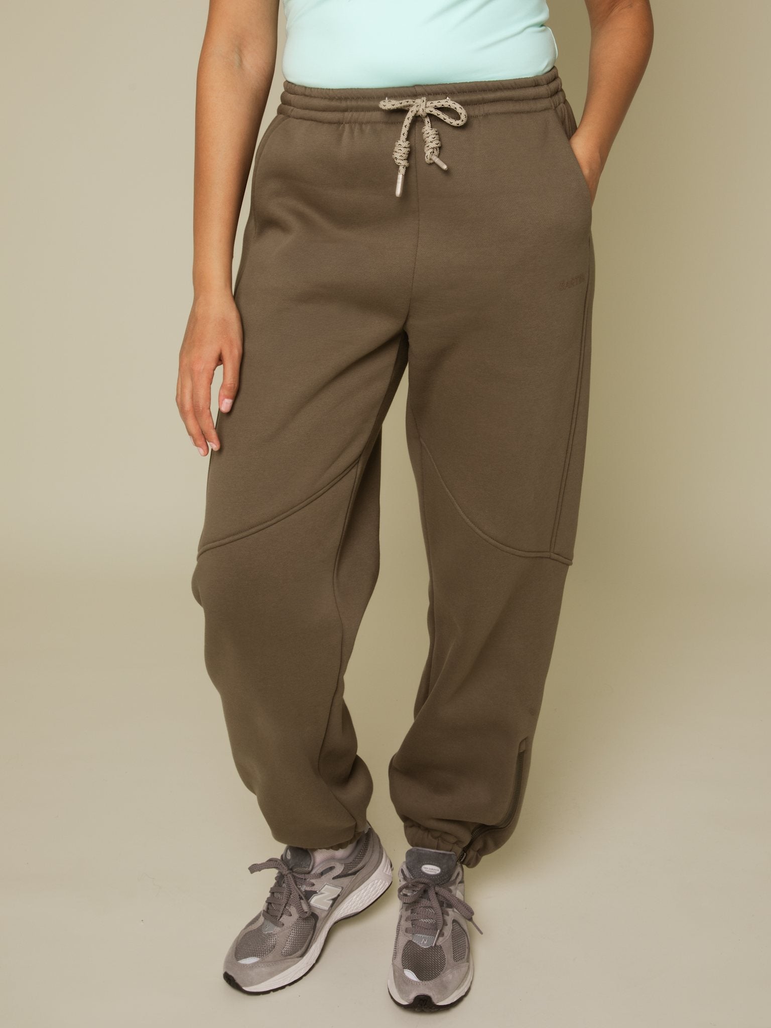 Horizon sweat zip-leg joggers - Moss