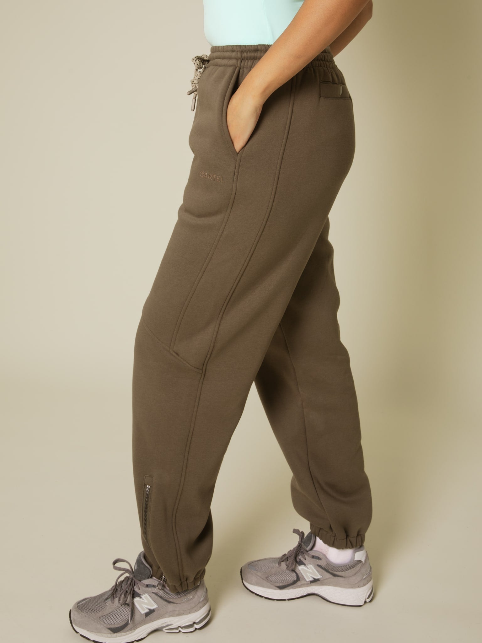 Horizon sweat zip-leg joggers - Moss