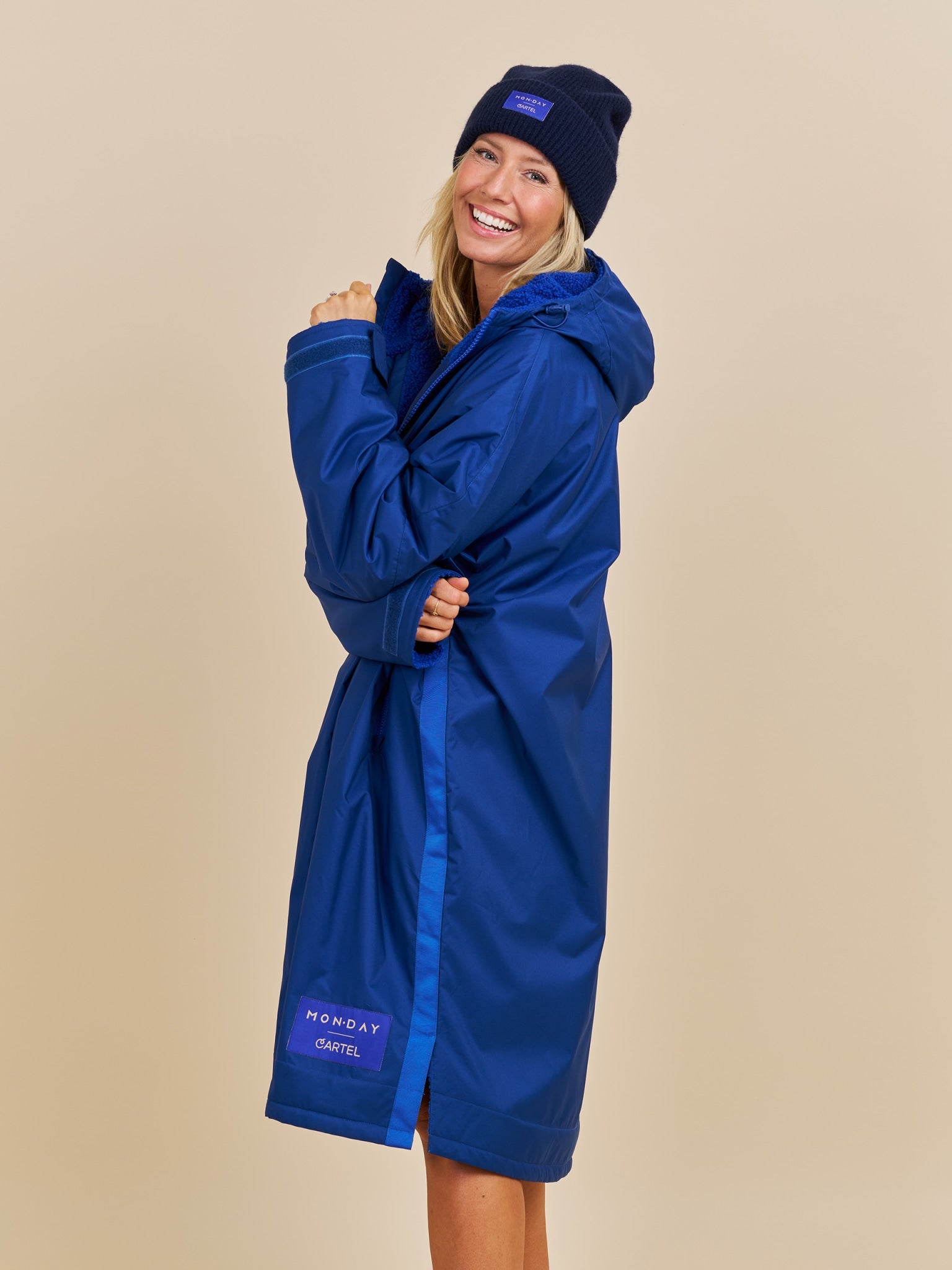 Cartel x Monday Bliss Winterswim Changing Robe - Navy