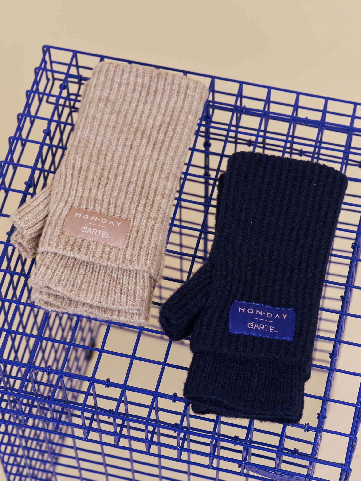 Cartel x Monday Bliss Mittens - Navy