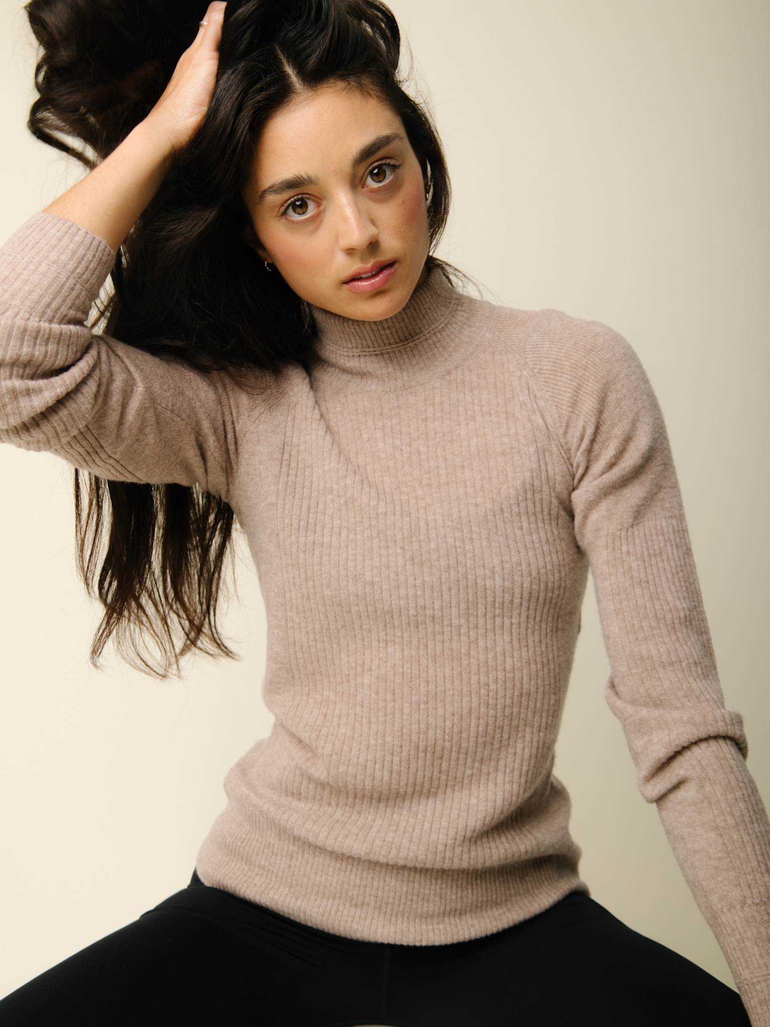 Vilda turtleneck cashmere blend sweater - Hazel